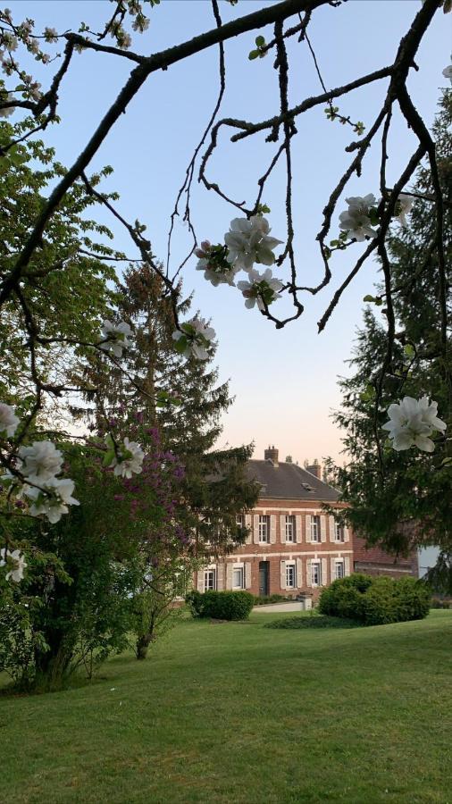 Le Logis D'Anne-Sophie Bed & Breakfast Chuignolles ภายนอก รูปภาพ