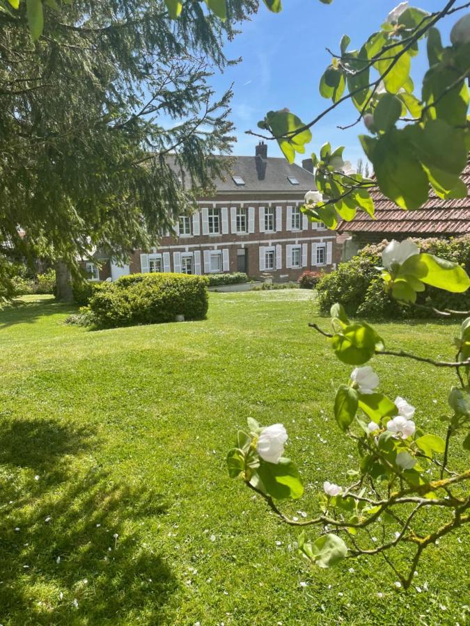 Le Logis D'Anne-Sophie Bed & Breakfast Chuignolles ภายนอก รูปภาพ
