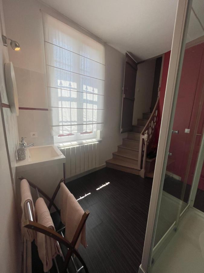 Le Logis D'Anne-Sophie Bed & Breakfast Chuignolles ภายนอก รูปภาพ