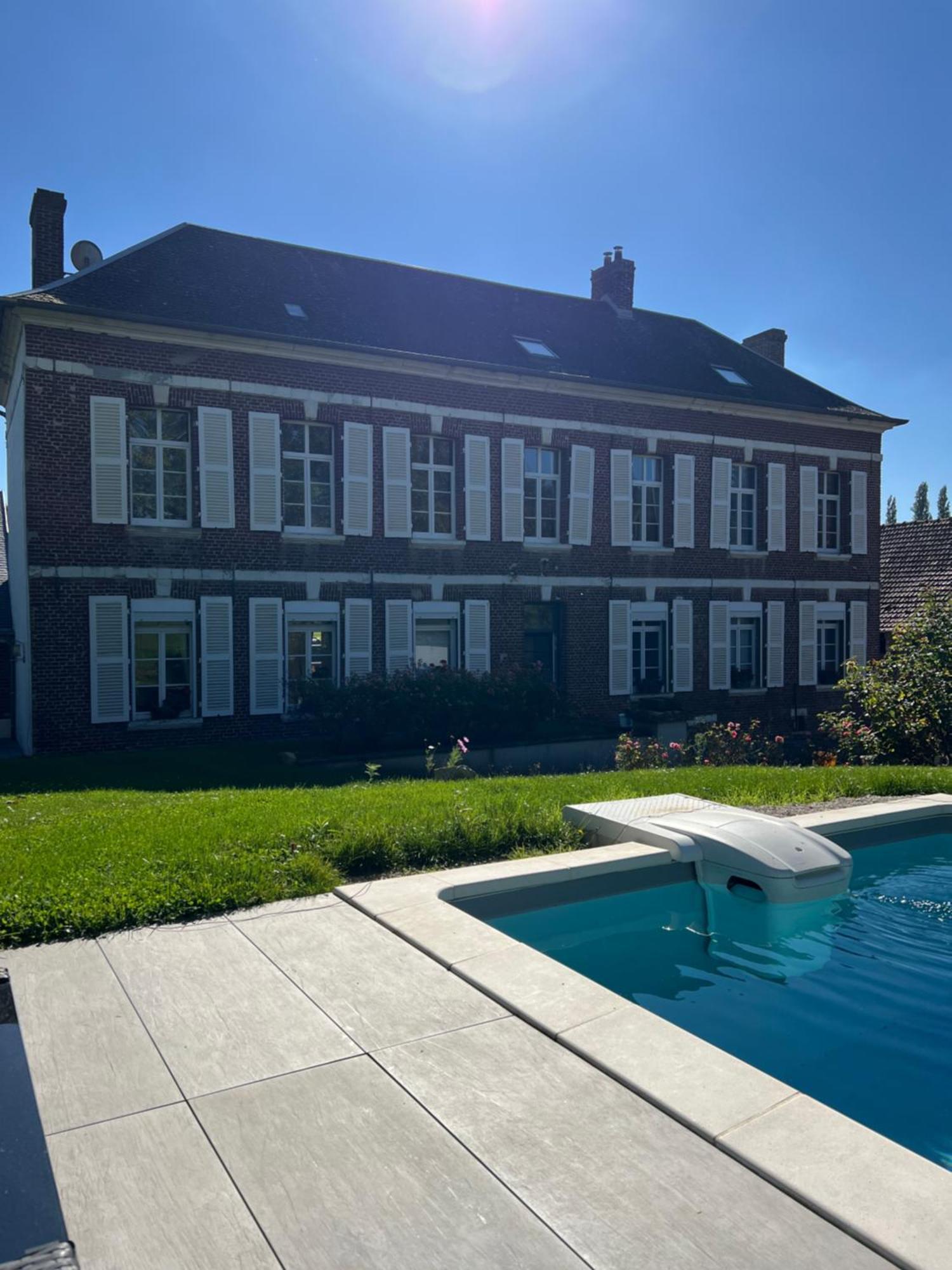 Le Logis D'Anne-Sophie Bed & Breakfast Chuignolles ภายนอก รูปภาพ